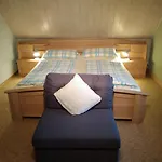 Pension/fewo E. Tschernach Treuchtlingen