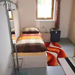 Πανσιόν Pension/fewo E. Tschernach