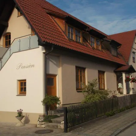 Pension/fewo E. Tschernach بيت ضيافة